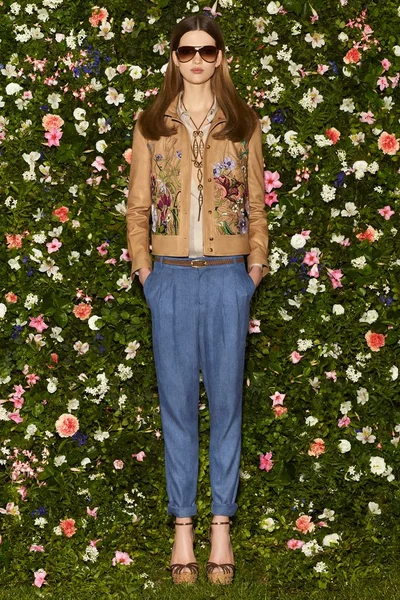 Look 34
